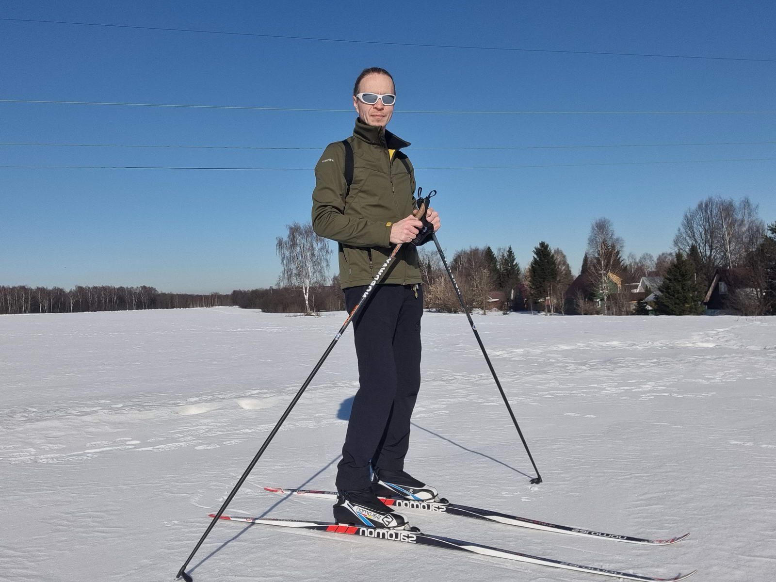 Всё поле - трасса!